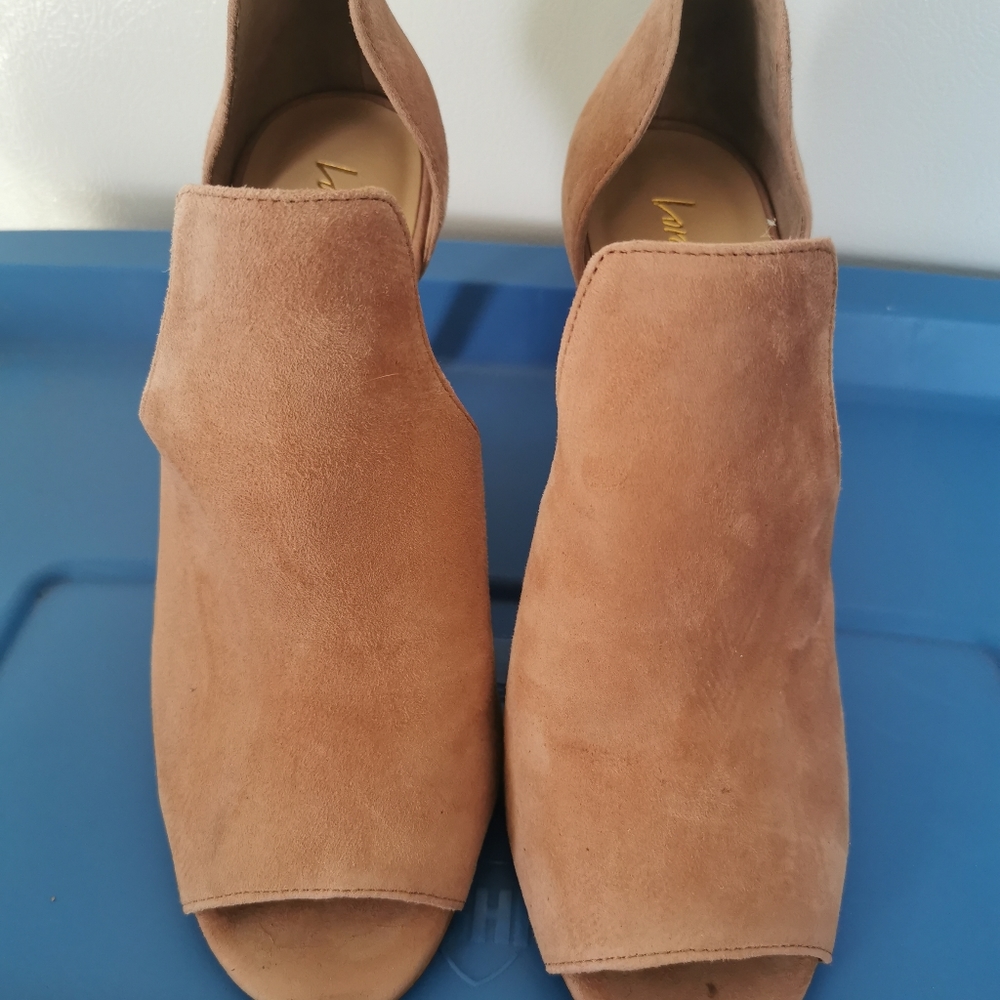 Lord and Taylor high heels